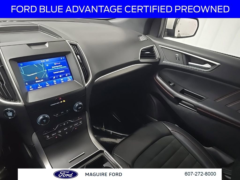Certified 2020 Ford Edge ST-Line w/ Cold Weather Package image 30