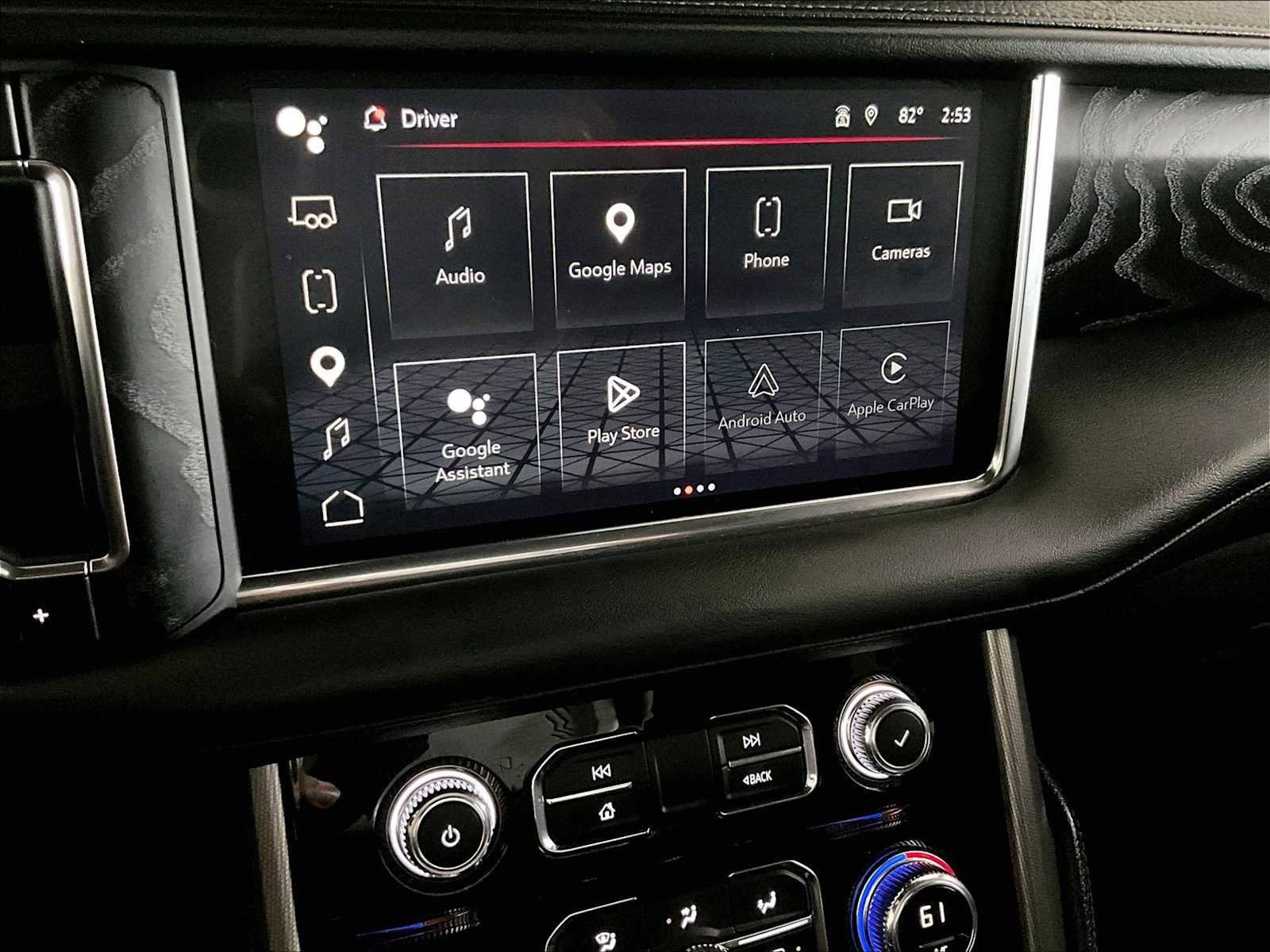 Used 2024 GMC Yukon XL Denali w/ Denali Reserve Package image 19