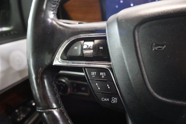 Used 2019 Lincoln Navigator Reserve w/ Cargo Package AWD/4WD image 21