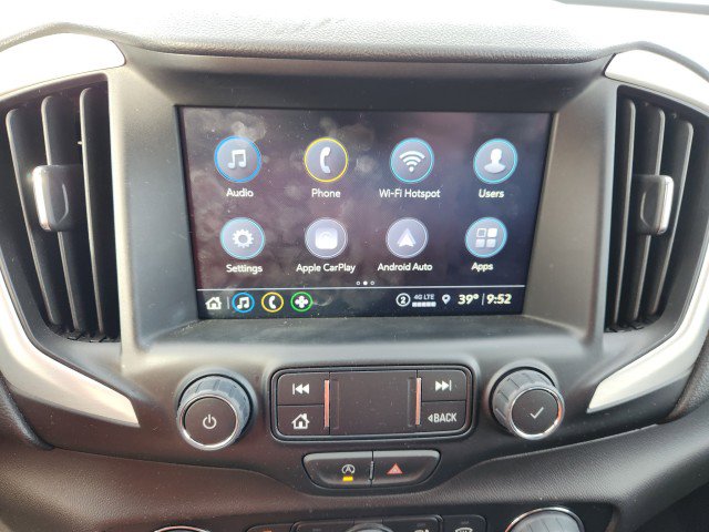 Used 2024 GMC Terrain SLT image 43