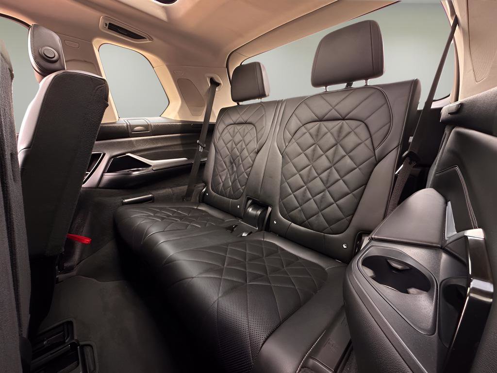 Used 2024 BMW X7 xDrive40i image 25