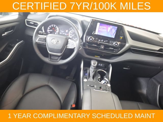 Used 2024 Toyota Highlander XLE FWD image 36