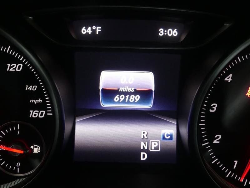 Used 2019 Mercedes-Benz GLA 250 4MATIC image 33