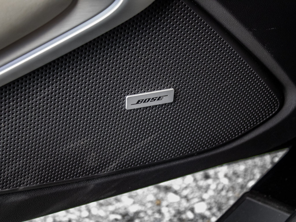 Used 2016 Chevrolet Camaro SS RWD image 25
