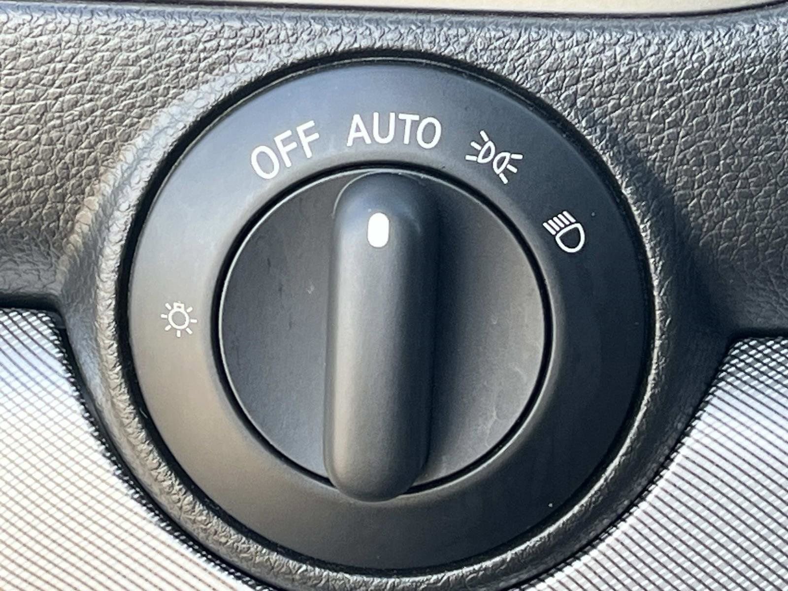 Used 2019 Nissan Titan PRO-4X image 23