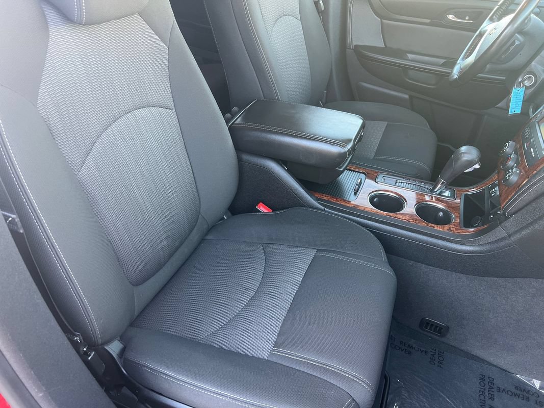 Used 2013 Chevrolet Traverse LT AWD/4WD image 16