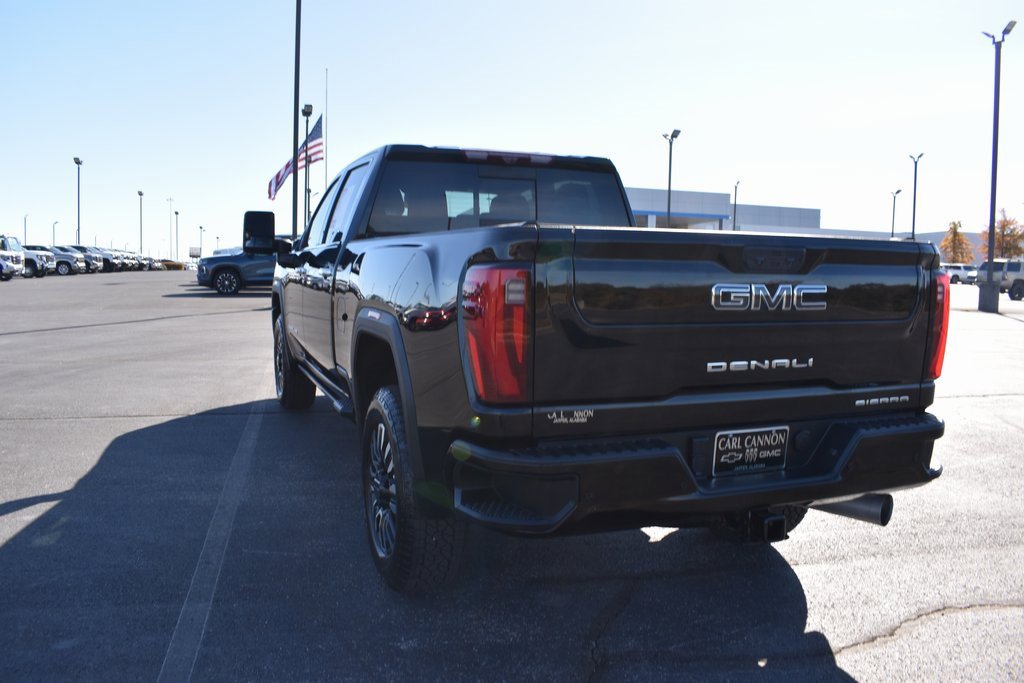 Used 2024 GMC Sierra 2500 Denali Ultimate w/ Max Trailering Package image 4