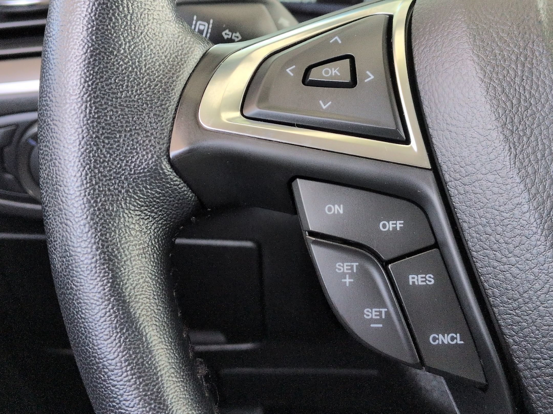 Used 2022 Ford Edge SEL w/ Convenience Package AWD/4WD image 18