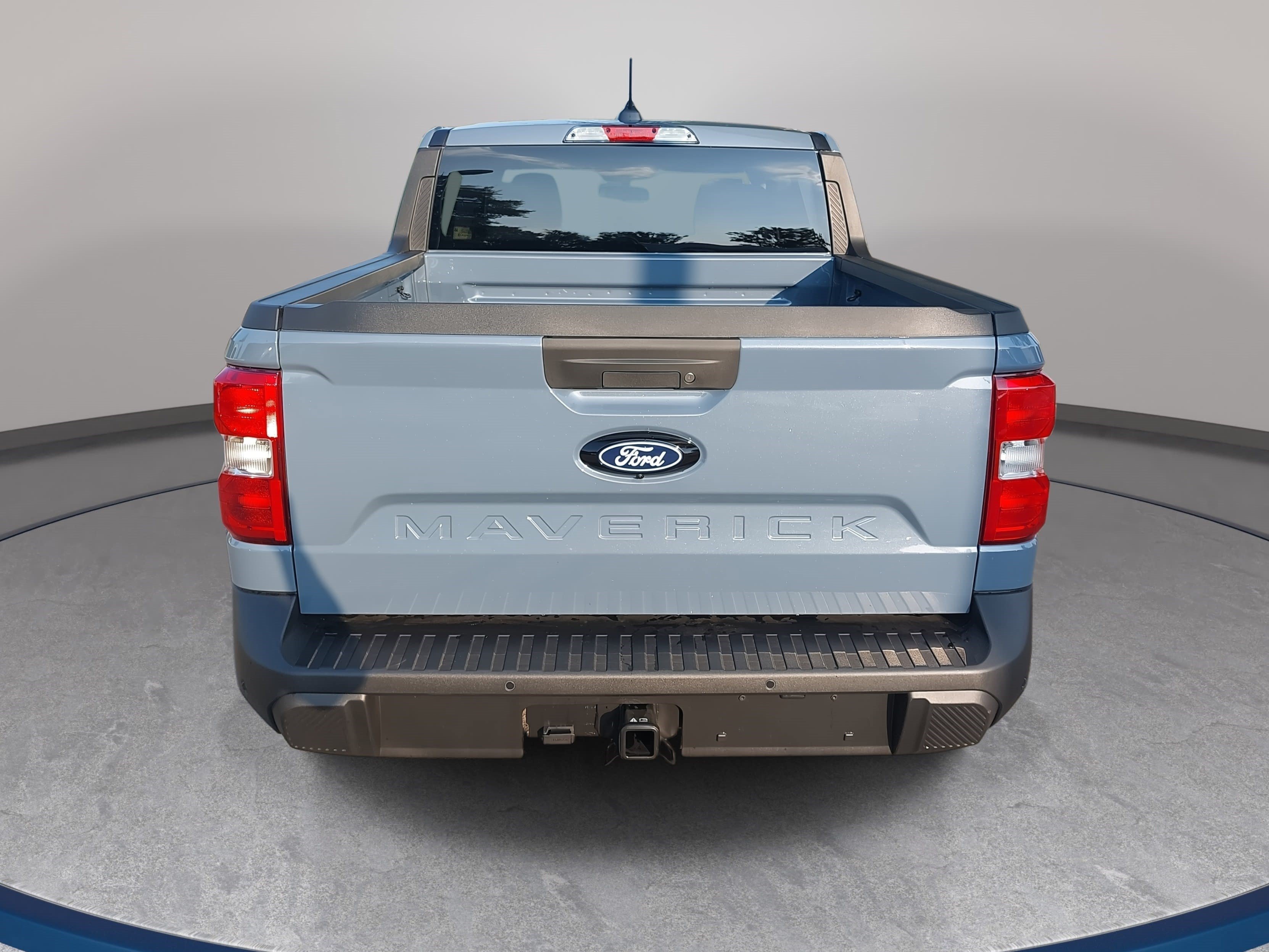 New 2026 Ford Maverick XLT w/ XLT Luxury Package FWD image 6