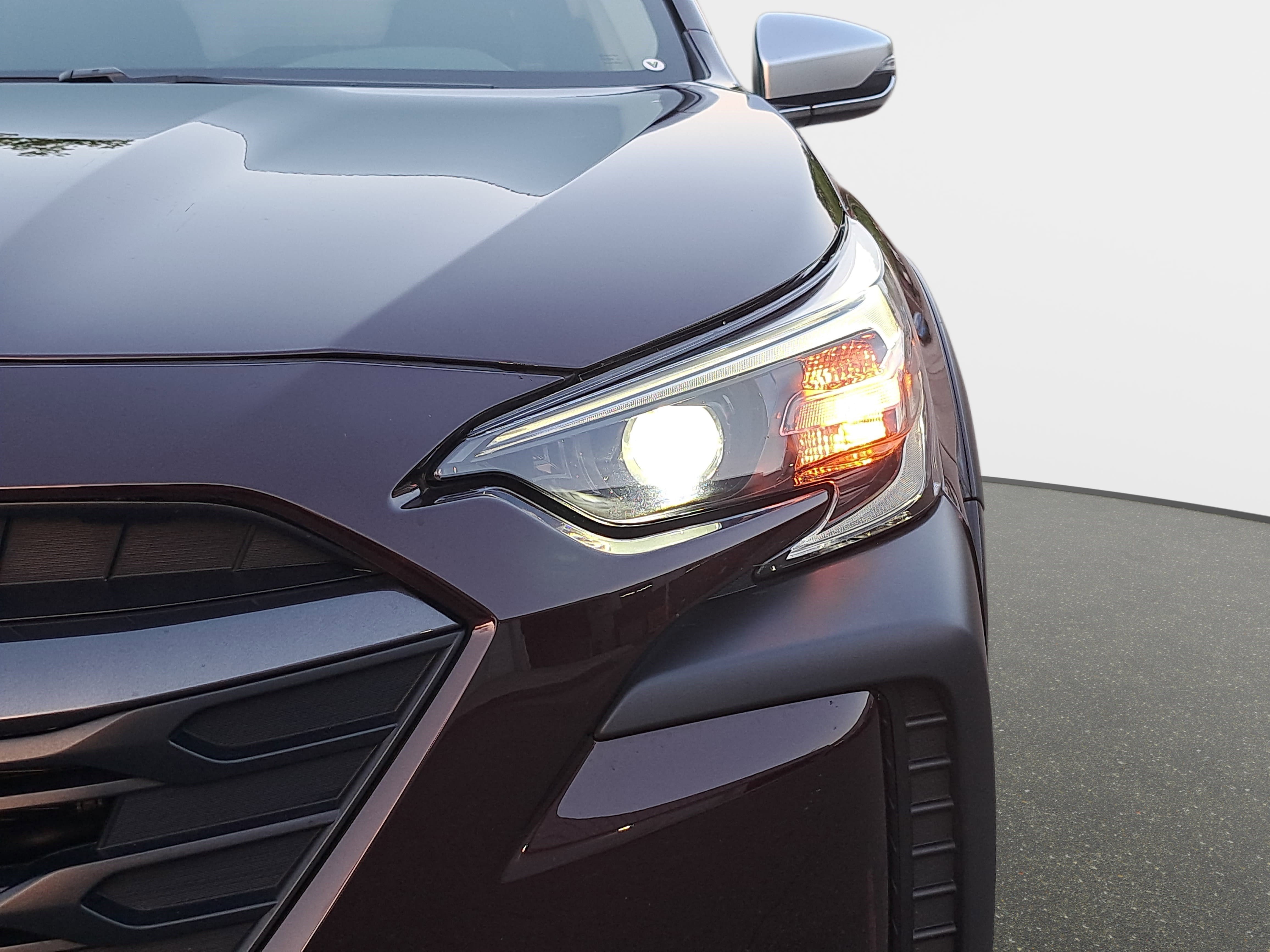 Used 2025 Subaru Outback Touring image 31