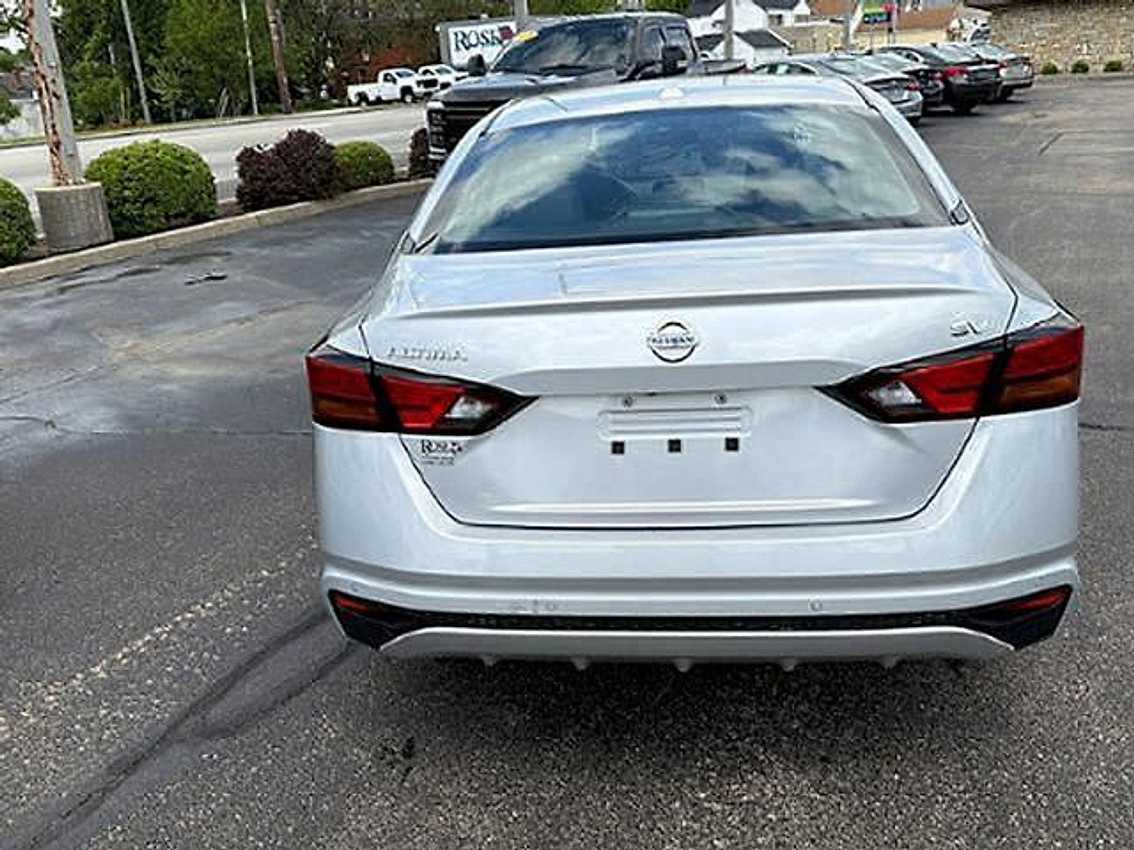 Used 2022 Nissan Altima 2.5 SV FWD image 6