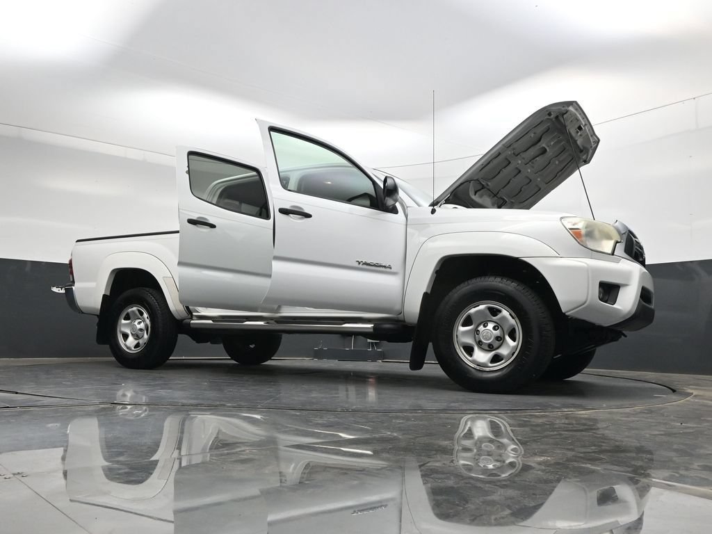 Used 2015 Toyota Tacoma PreRunner w/ SR5 Package RWD image 45