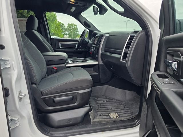 Used 2024 RAM 1500 Classic Warlock AWD/4WD image 17