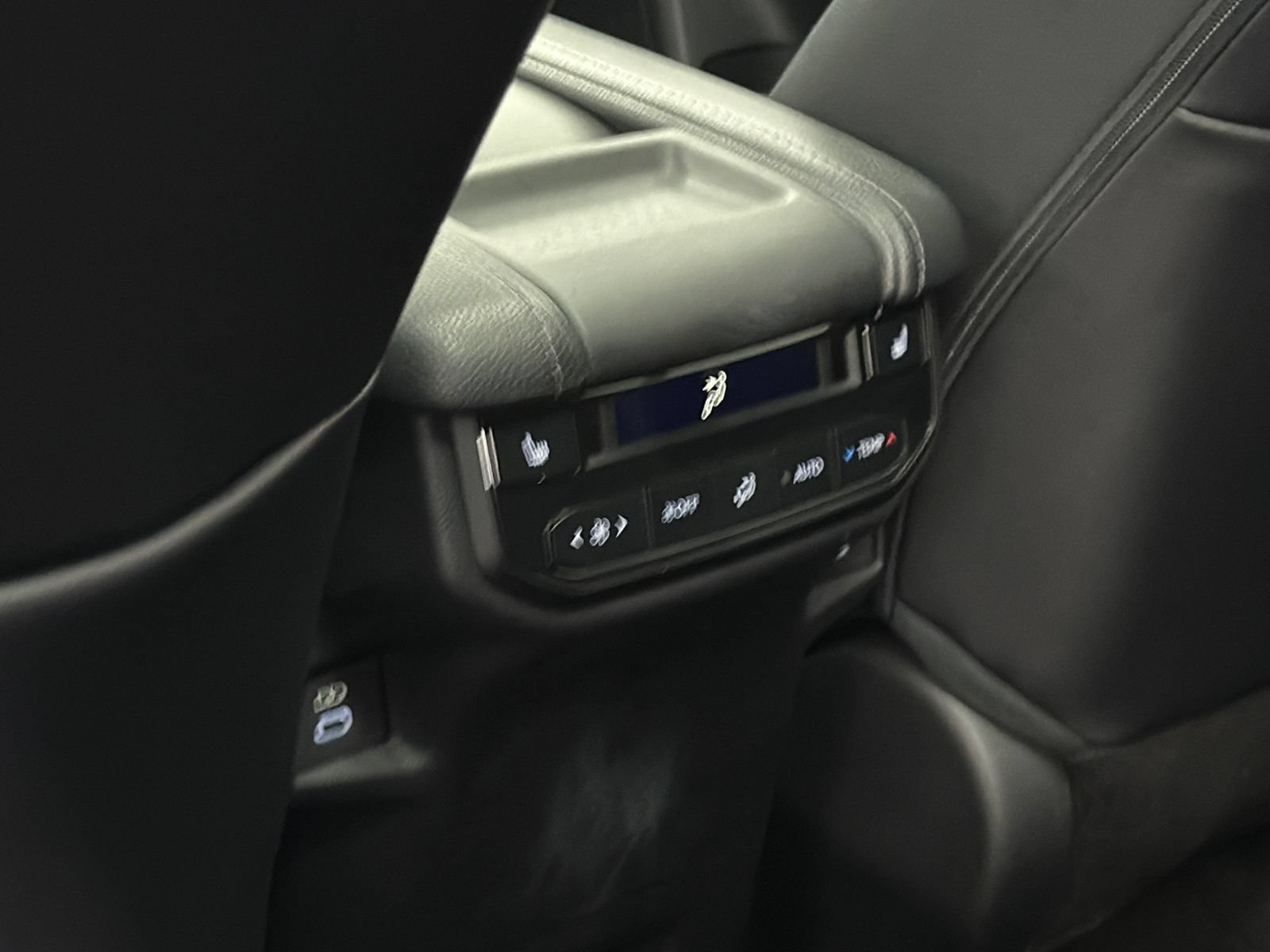 Used 2025 Toyota Grand Highlander AWD image 19