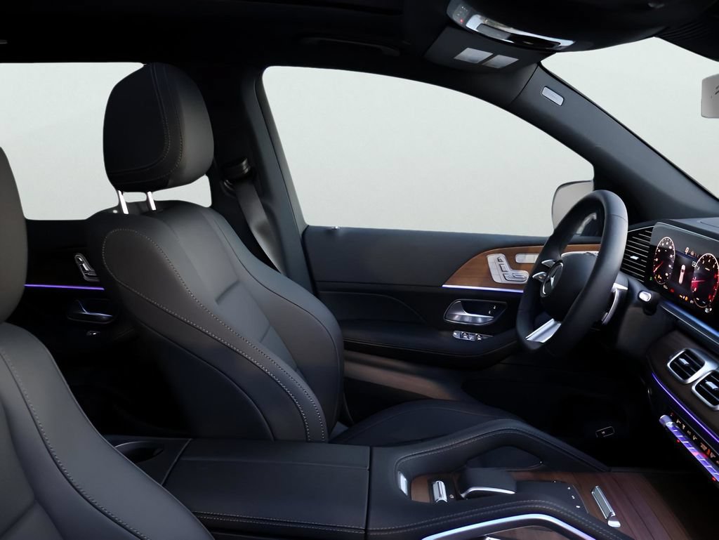New 2025 Mercedes-Benz GLS 450 4MATIC image 10