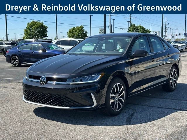 New 2026 Volkswagen Jetta SE FWD image 3