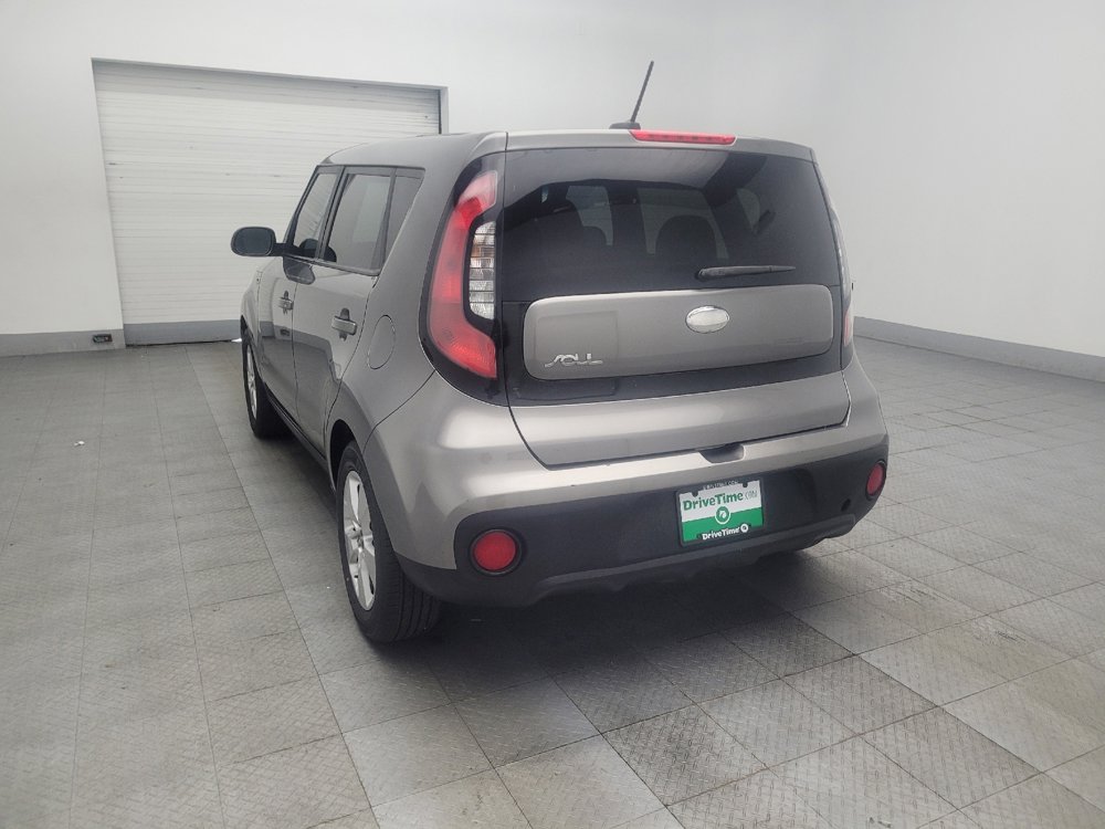 Used 2017 Kia Soul image 5