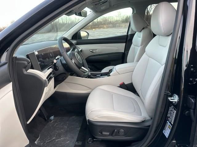 New 2025 Hyundai Tucson SEL image 9