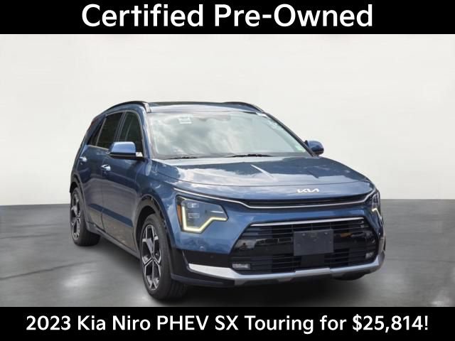 Used 2023 Kia Niro SX Touring FWD image 1