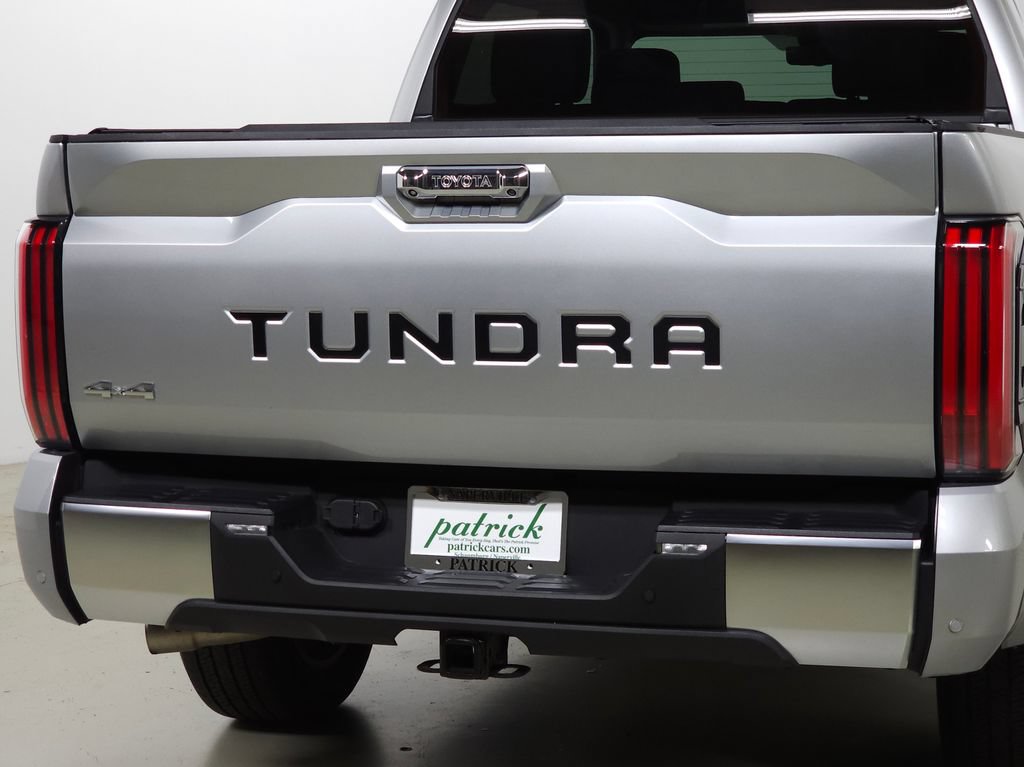 Used 2024 Toyota Tundra Limited AWD/4WD image 7
