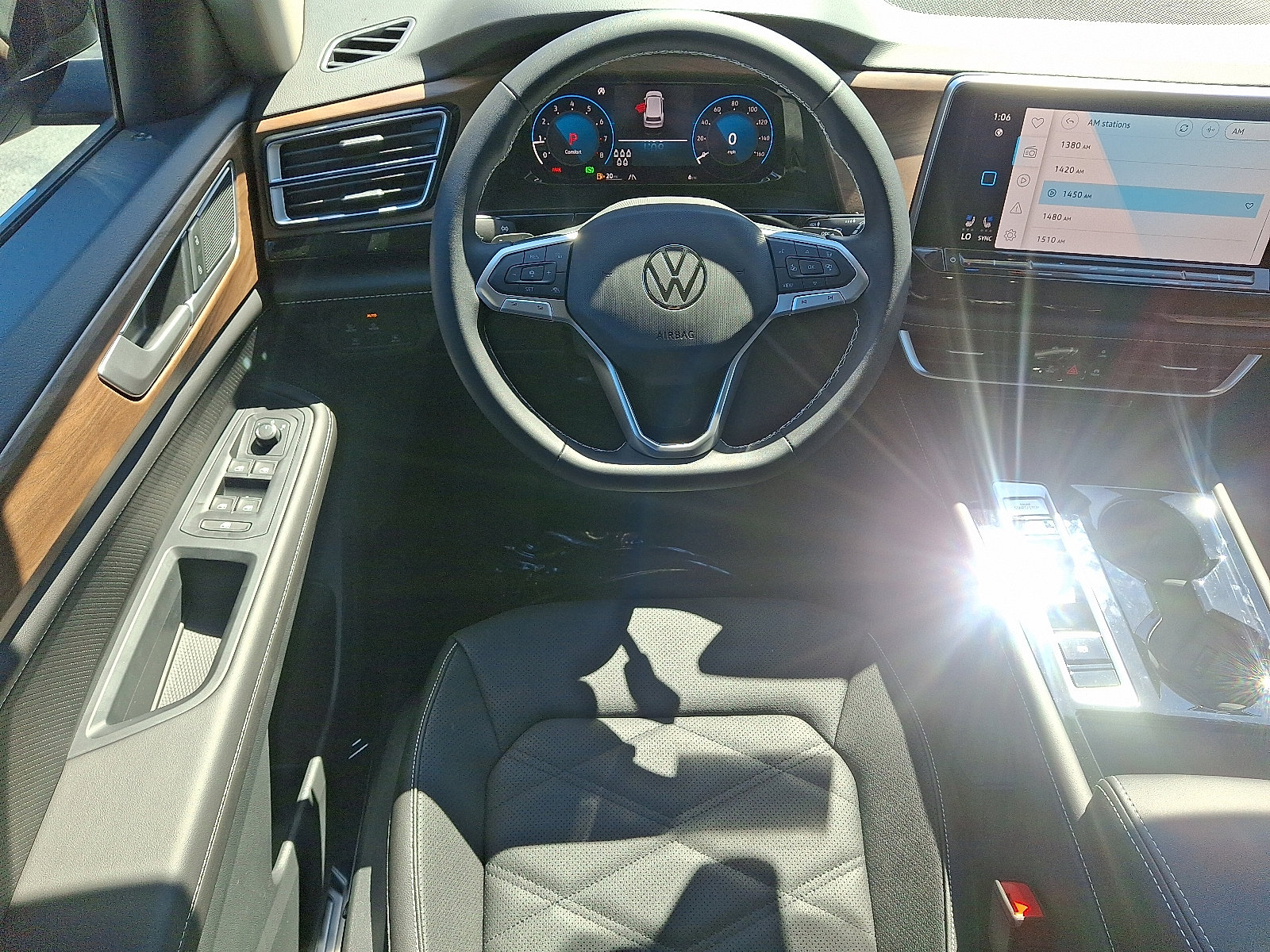 New 2026 Volkswagen Atlas SE image 7