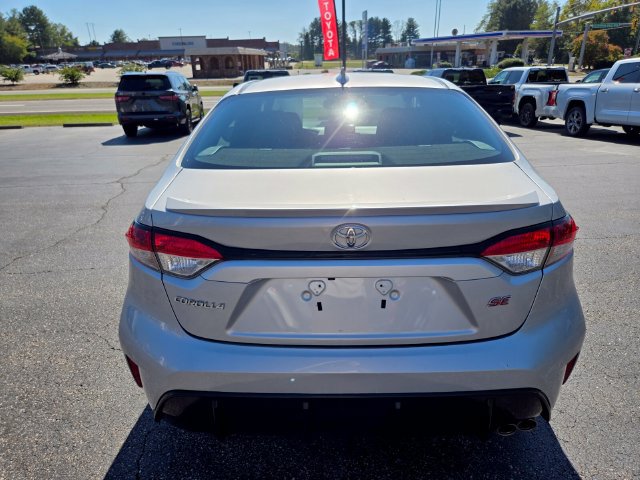 Used 2024 Toyota Corolla SE FWD image 8