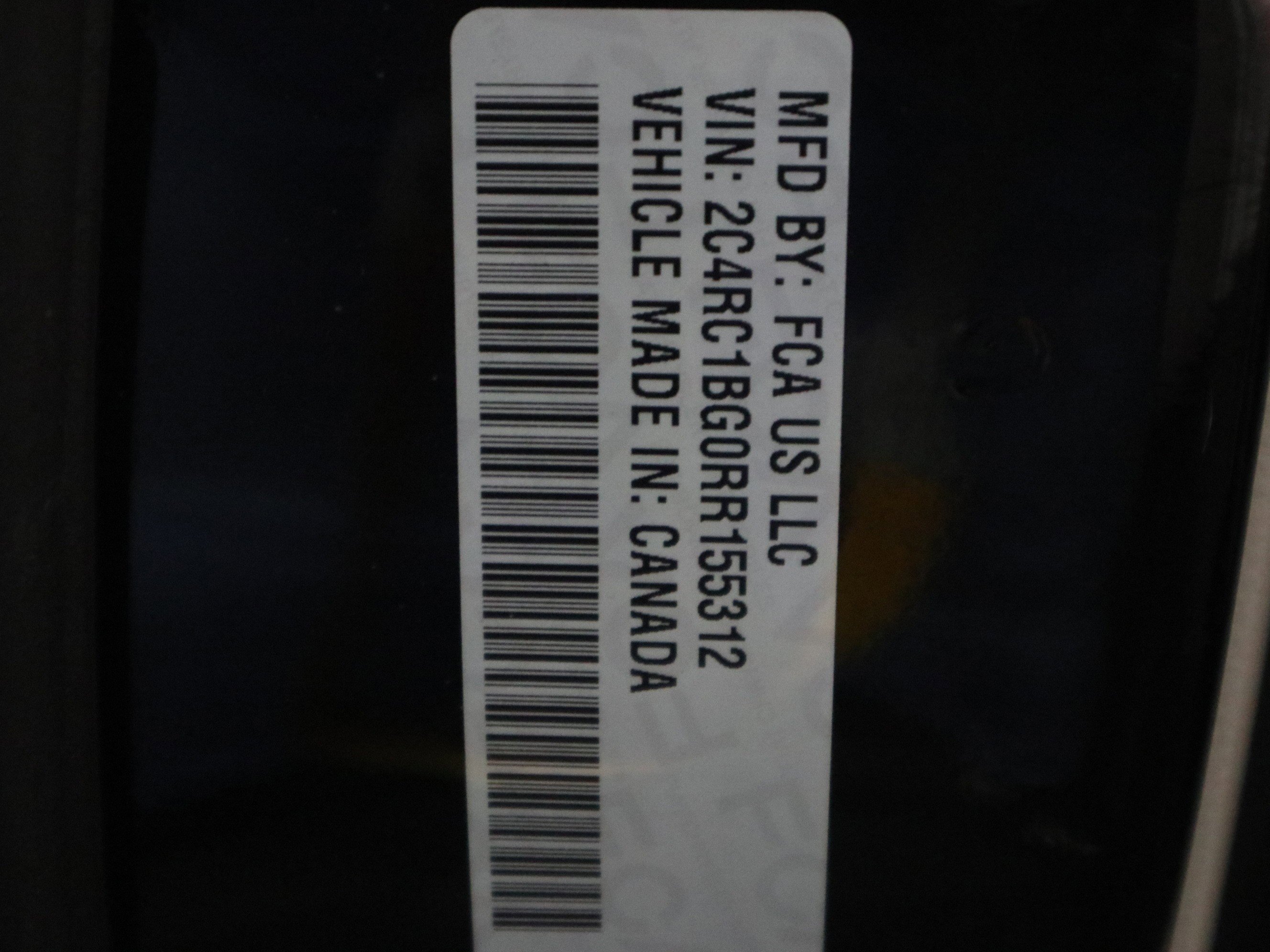 Used 2024 Chrysler Pacifica Touring-L image 38