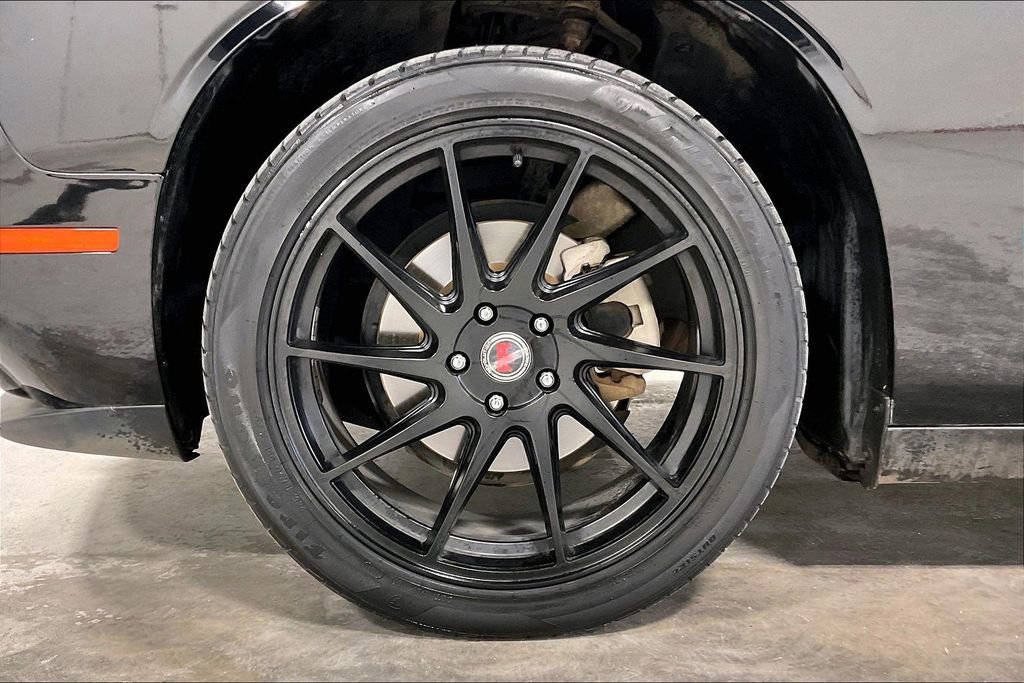 Used 2023 Dodge Challenger SXT w/ Blacktop Package image 11