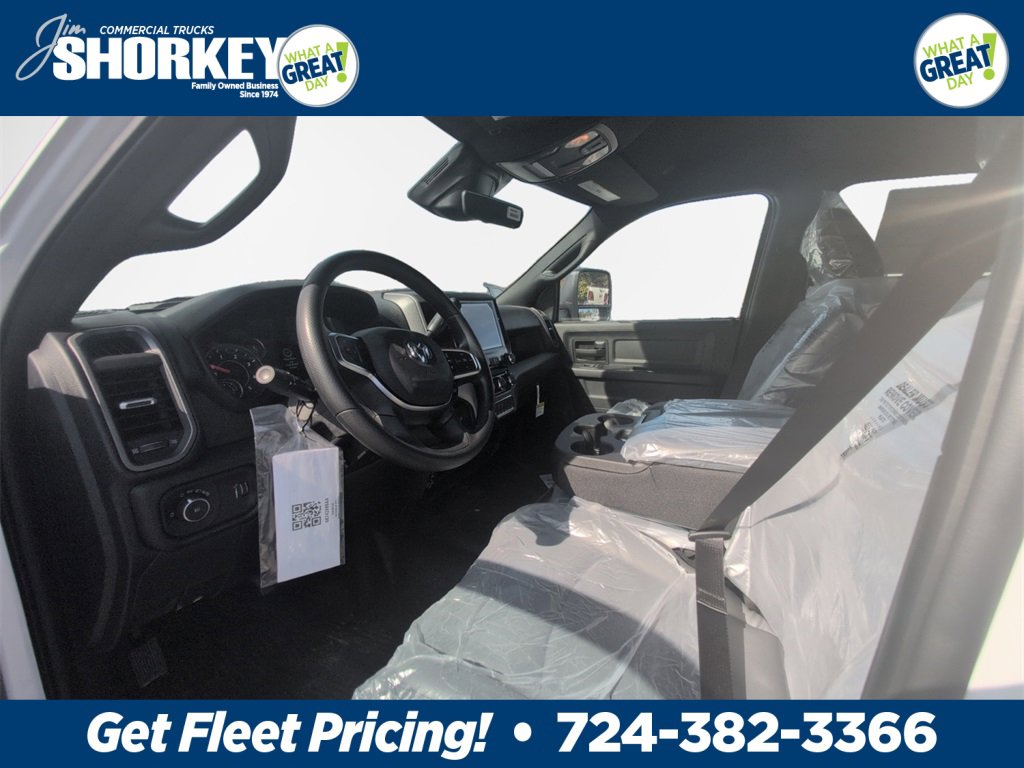 New 2026 RAM 5500 Tradesman w/ Chrome Appearance Group image 11