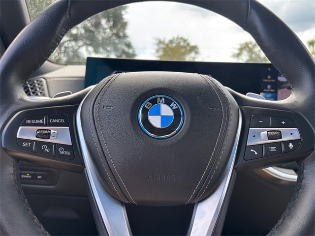 Used 2025 BMW X5 xDrive50e image 14