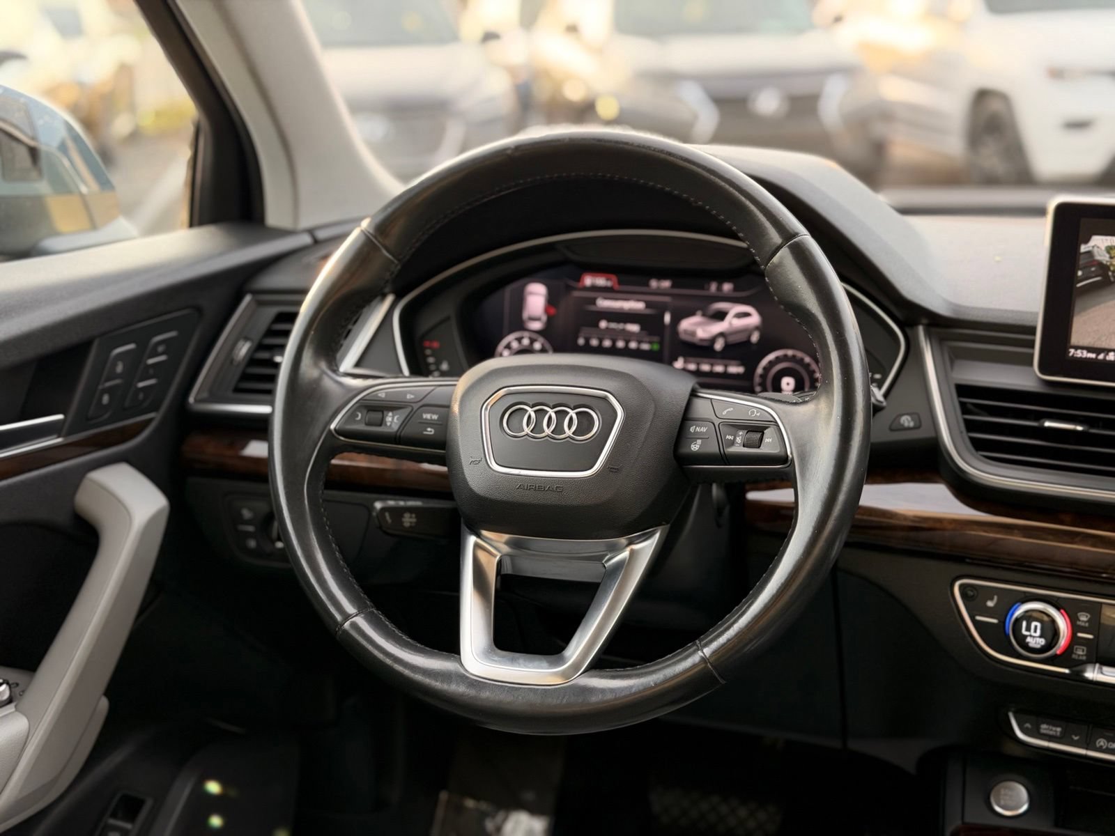 Used 2018 Audi Q5 Prestige w/ Premium Plus Package AWD/4WD image 37