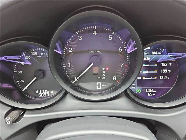 Used 2023 Porsche Macan AWD/4WD image 11