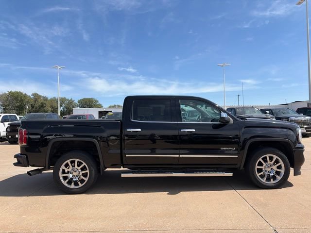 Used 2016 GMC Sierra 1500 Denali w/ Enhanced Driver Alert Package AWD/4WD image 2
