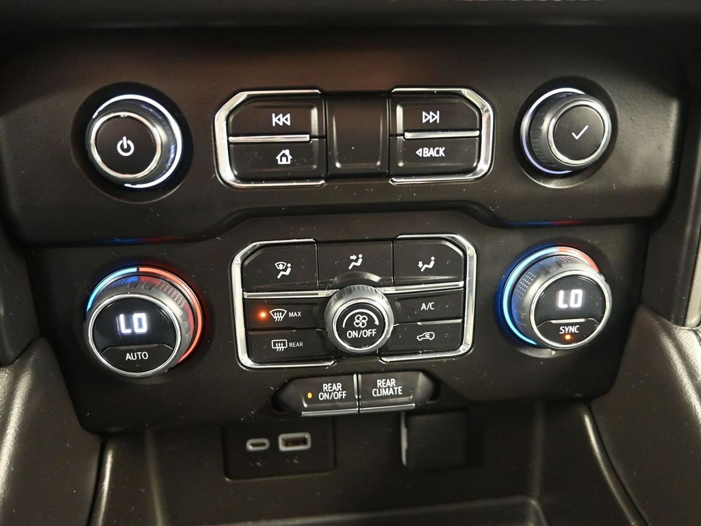 Used 2023 Chevrolet Tahoe LS image 20