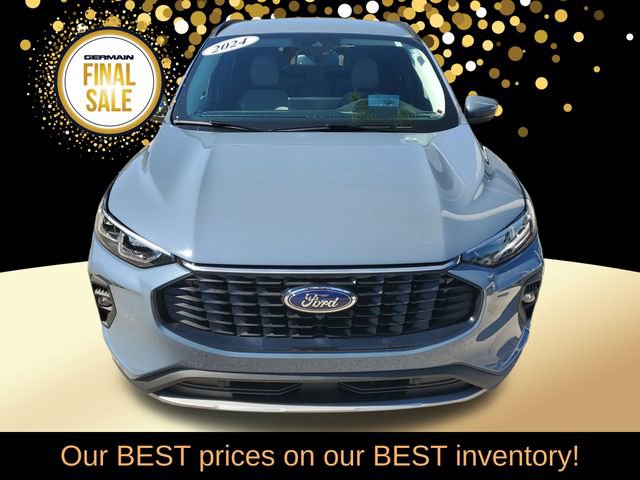 Used 2024 Ford Escape Platinum w/ Premium Technology Package image 3