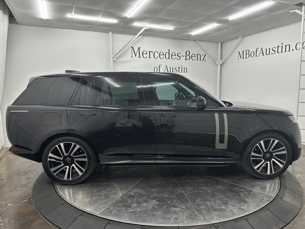Used 2023 Land Rover Range Rover Long Wheelbase SE AWD/4WD image 8