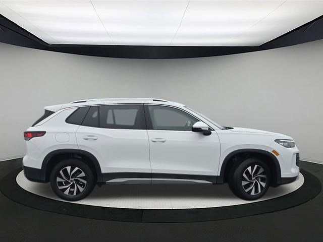 New 2026 Volkswagen Tiguan S image 8