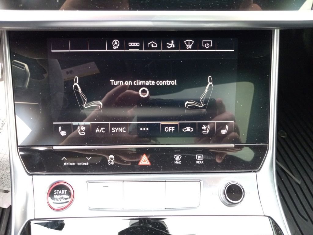 Used 2022 Audi RS 7 4.0T w/ Black Optic Package image 33