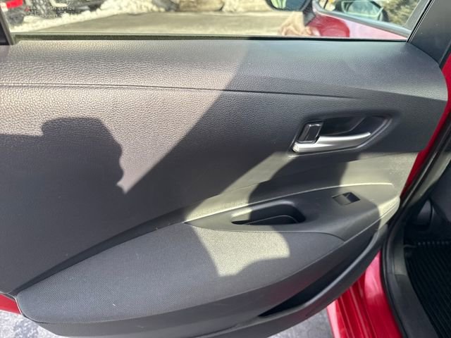 Used 2021 Toyota Corolla LE image 16