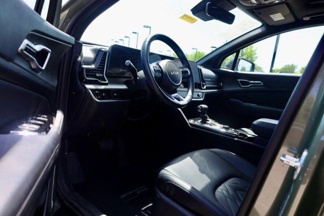 Certified 2024 Kia Sportage X-Line w/ X-Line Premium Package image 15