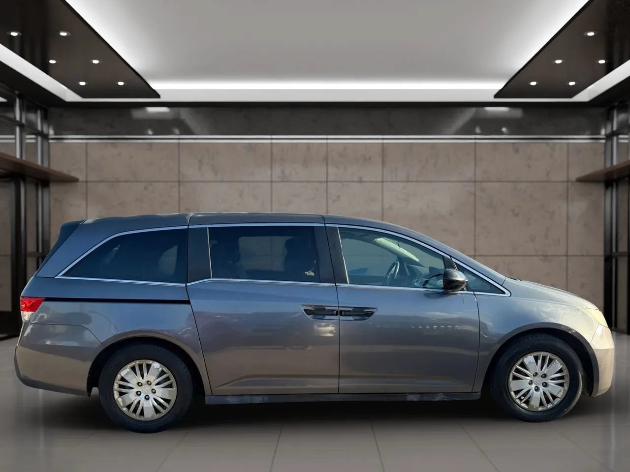 Used 2014 Honda Odyssey LX image 12