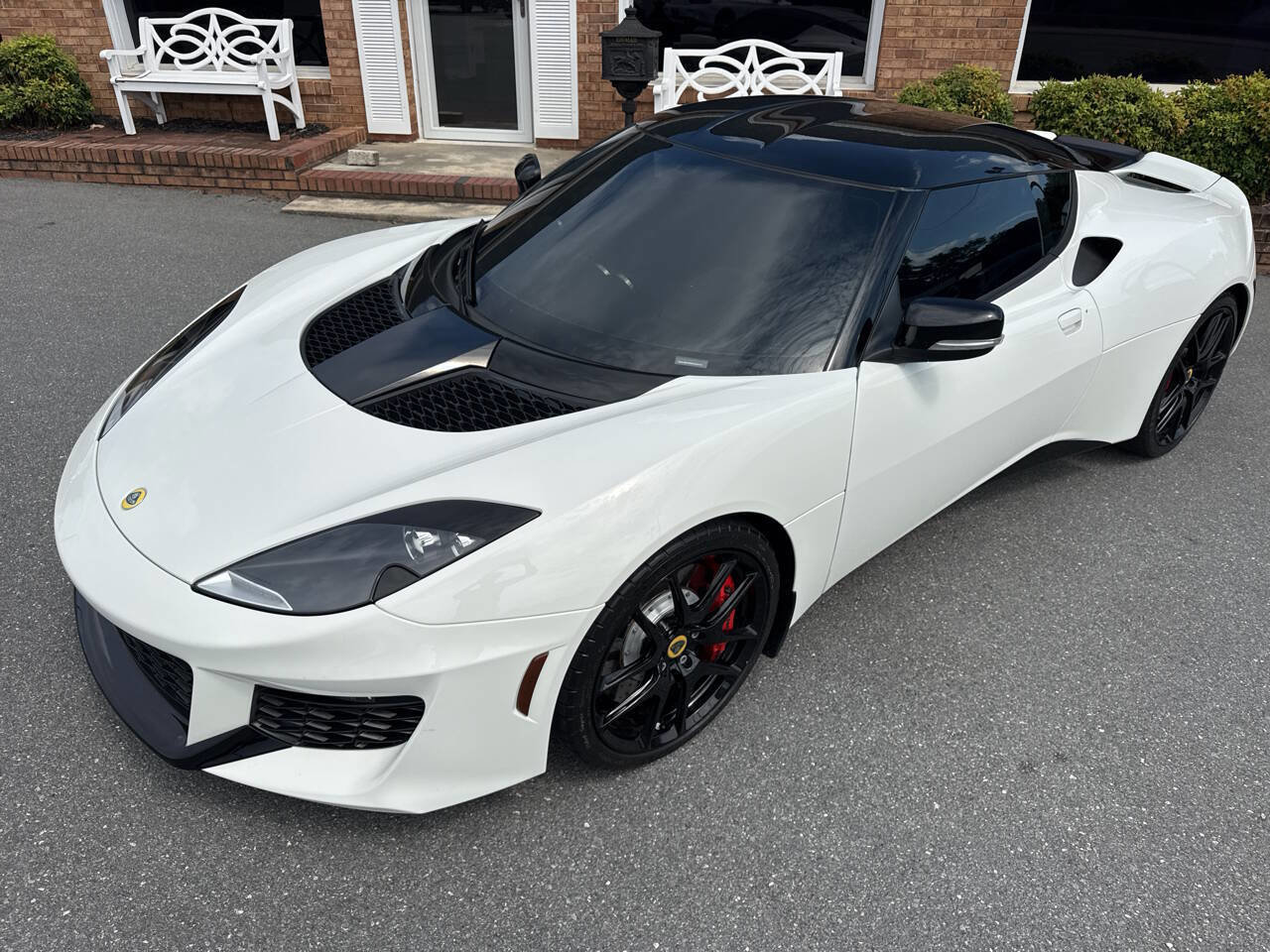 Used 2017 Lotus Evora 400 image 4