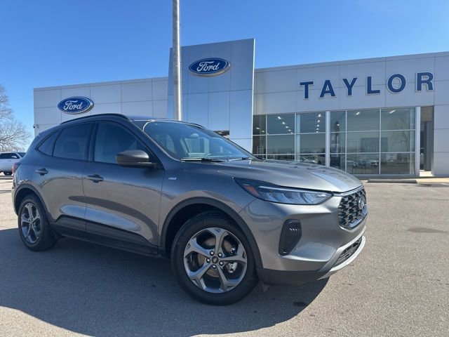 Used 2025 Ford Escape ST-Line w/ Tech Pack #1