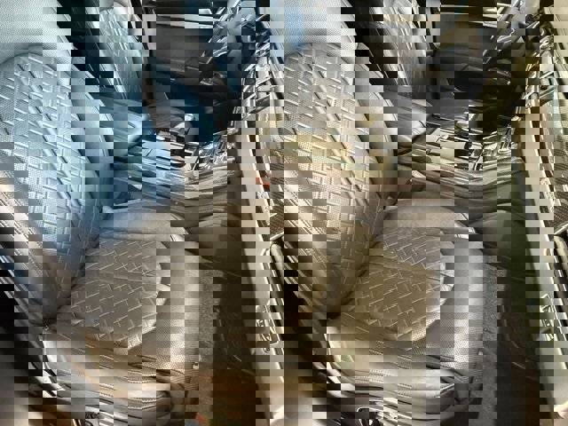 Used 2016 Audi S8 AWD/4WD image 12