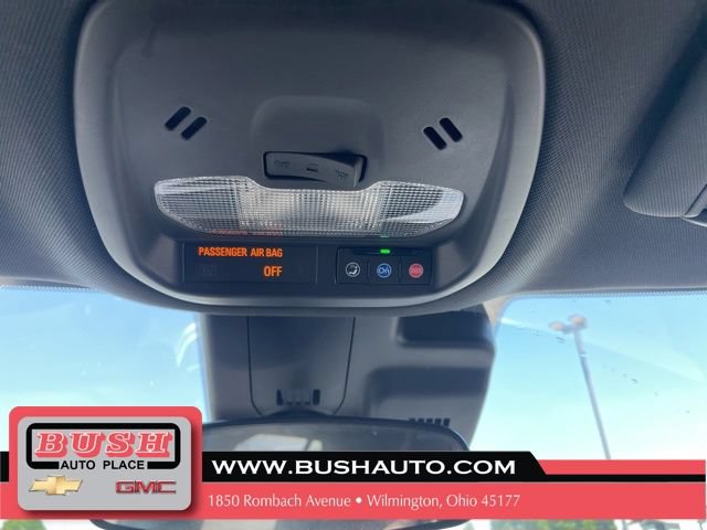 Used 2024 Chevrolet Trax RS FWD image 21