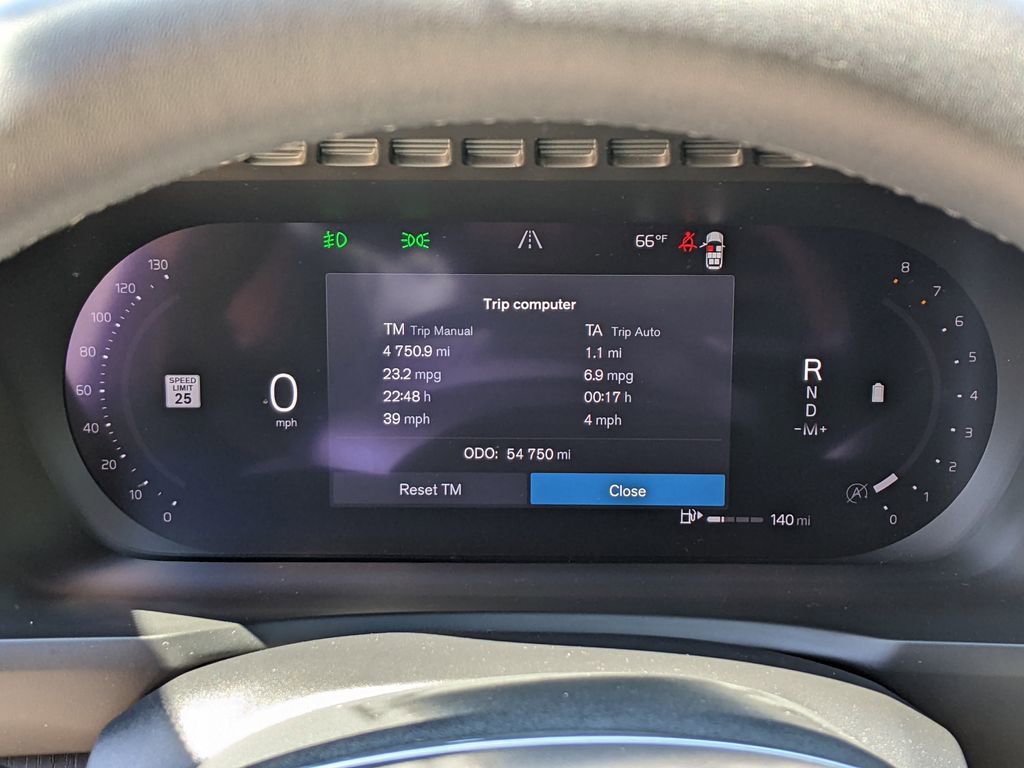 Used 2023 Volvo XC90 B6 Ultimate w/ Protection Package Premier AWD/4WD image 15