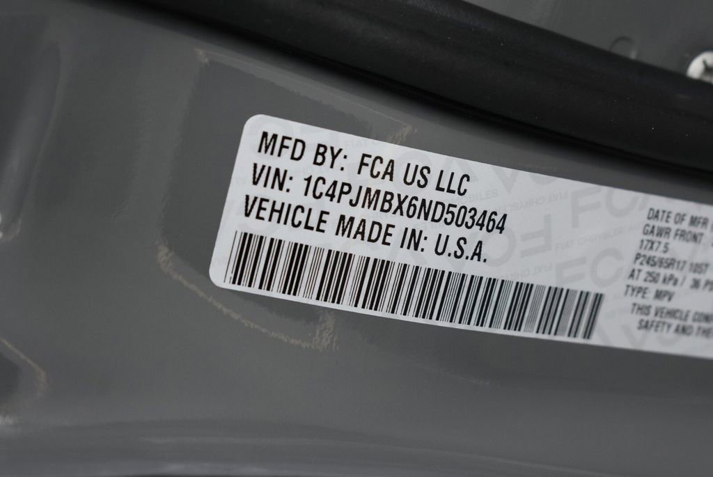 Used 2022 Jeep Cherokee Trailhawk w/ Sun, Sound & Nav Group image 36