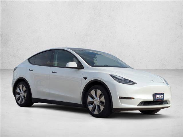 Used 2021 Tesla Model Y Long Range image 3