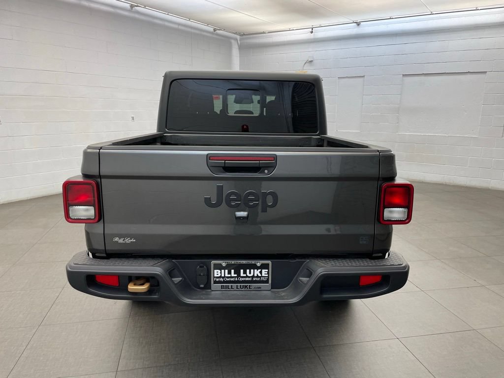 New 2026 Jeep Gladiator Mojave AWD/4WD image 4