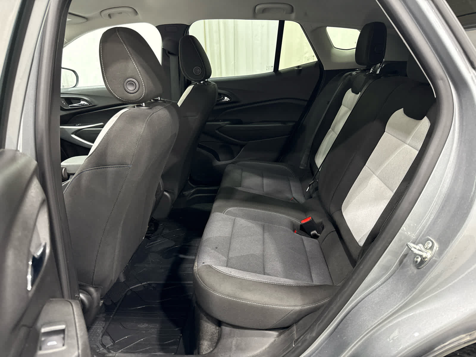 Certified 2026 Chevrolet Trax LS w/ LS Convenience Package FWD image 12